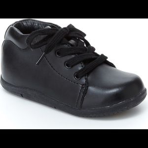 Stride Rite Elliot Shoe